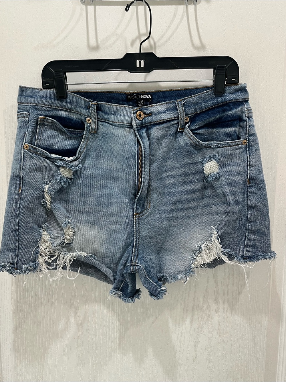 Fashion Nova Distressed Light Blue Denim Cutoff Shorts Size 15